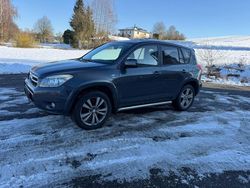 Grau Gebraucht 2007 Toyota RAV4 SUV | 2.750 € (Superpreis)