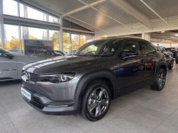 Machine gray (metallic) Gebraucht 2023 Mazda MX30 Touring SUV | 18.800 € (Fairer Preis)