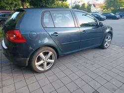 Blau Gebraucht 2006 VW Golf V Goal Limousine | 3.000 € (Etwas zu teuer)