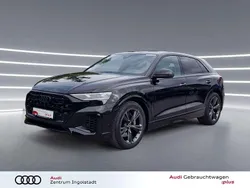 Mythosschwarz metallic Gebraucht 2024 Audi Q8 Ambiente SUV | 75.890 € (Guter Preis)