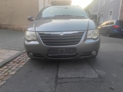Grau Gebraucht 2006 Chrysler Grand Voyager Van / Kleinbus | 3.200 €