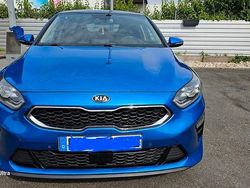 Blau Gebraucht 2019 Kia Ceed Platinum Limousine | 13.800 € (Fairer Preis)