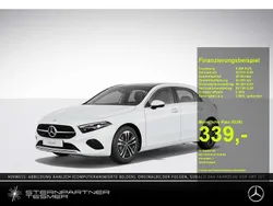 Weiß Neu 2025 Mercedes A200 Limousine | 37.681 € (Fairer Preis)