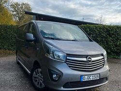 Grau Gebraucht 2017 Opel Vivaro Van | 11.000 €