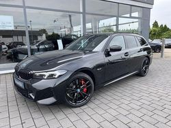 Schwarz Gebraucht 2023 BMW 330e Performance Limousine | 41.895 € (Fairer Preis)
