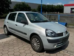 Silber Gebraucht 2003 Renault Clio II Kleinwagen | 1.150 € (Guter Preis)