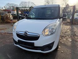Weiß Gebraucht 2012 Opel Combo Van / Kleinbus | 4.800 € (Etwas zu teuer)