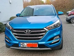 Blau Gebraucht 2017 Hyundai Tucson SUV | 16.200 € (Fairer Preis)
