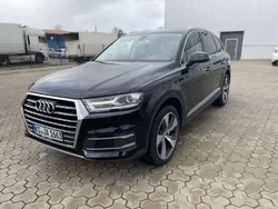 Blau Gebraucht 2016 Audi Q7 SUV | 27.999 € (Fairer Preis)