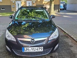 Schwarz Gebraucht 2012 Opel Astra Eco Kombi | 3.999 € (Fairer Preis)