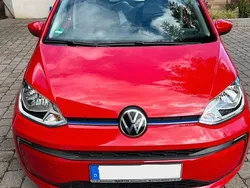 Rot Gebraucht 2020 VW e-up! Kleinwagen | 11.700 € (Guter Preis)