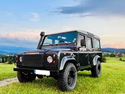 Grau Gebraucht 2000 Land Rover Defender SUV | 28.850 €