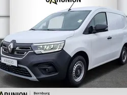 Mineralweiß Gebraucht 2022 Renault Kangoo Rapid Advance Van / Kleinbus | 17.495 €