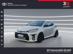 Weiß Gebraucht 2024 Toyota Yaris Basis Kleinwagen | 39.990 € (Fairer Preis)