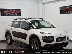 Farbe weiss perle perlmutt/ la Gebraucht 2017 Citroën C4 Cactus Feel Kleinwagen | 8.950 € (Fairer Preis)