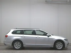 Silber Gebraucht 2021 VW Passat Business Kombi | 15.980 € (Superpreis)