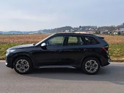 Schwarz Gebraucht 2024 BMW X1 Luxury Line SUV | 35.500 € (Superpreis)