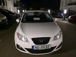Weiß Gebraucht 2009 Seat Ibiza Kleinwagen | 2.000 € (Guter Preis)