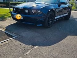 Blau Gebraucht 2010 Ford Mustang GT Coupé | 16.990 € (Guter Preis)