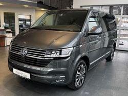 Grau Gebraucht 2022 VW Multivan R Van | 48.890 € (Teuer)