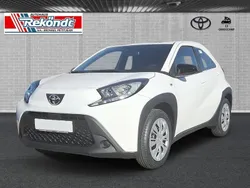 Weiß Neu 2025 Toyota Aygo X-play Kleinwagen | 18.590 €