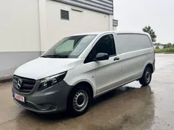 Weiß Gebraucht 2020 Mercedes Vito Van / Kleinbus | 15.200 €