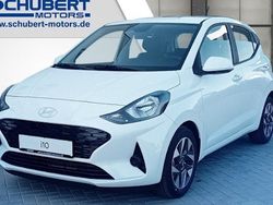 Atlas white / sol Gebraucht 2025 Hyundai i10 Trend Kleinwagen | 15.780 € (Fairer Preis)