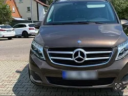 Braun Gebraucht 2016 Mercedes V250 Van / Kleinbus | 38.000 € (Guter Preis)