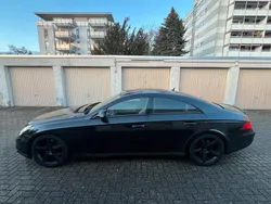 Schwarz Gebraucht 2006 Mercedes CLS550 AMG Coupé | 9.000 €