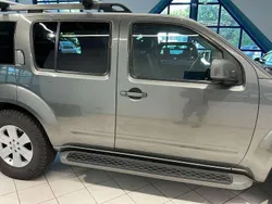Grau Gebraucht 2007 Nissan Pathfinder SE SUV | 5.550 € (Fairer Preis)