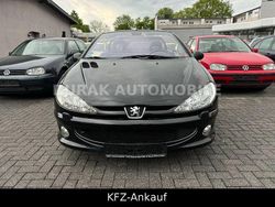 Farbe schwarz obsidien/metalli Gebraucht 2006 Peugeot 206 CC Platinum Cabrio | 999 € (Superpreis)