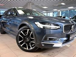 Blau Gebraucht 2021 Volvo V90 Pro Kombi | 33.600 €