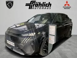 Peugeot e-3008