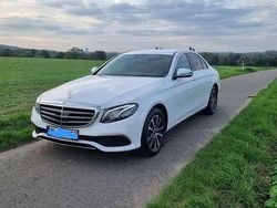 Weiß Gebraucht 2020 Mercedes E220 Limousine | 30.000 € (Superpreis)