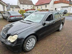 Schwarz Gebraucht 2003 Mercedes C200 Kombi | 2.500 €