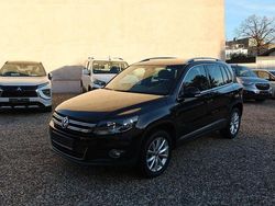 Schwarz (metallic) Gebraucht 2016 VW Tiguan Sport SUV | 16.990 € (Guter Preis)