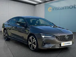 Grau Gebraucht 2022 Opel Insignia Limousine | 27.649 € (Fairer Preis)