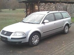 Silber Gebraucht 2005 VW Passat Comfortline Kombi | 2.200 € (Guter Preis)