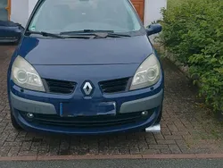 Blau Gebraucht 2008 Renault Grand Scénic II Van / Kleinbus | 1.150 €