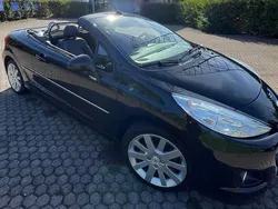 Schwarz Gebraucht 2013 Peugeot 207 CC Cabrio | 8.700 € (Teuer)