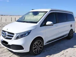 Weiß Gebraucht 2020 Mercedes V250 Edition Van / Kleinbus | 62.500 €