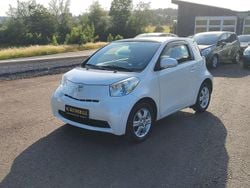Weiß Gebraucht 2010 Toyota iQ Basis Kleinwagen | 3.999 € (Fairer Preis)