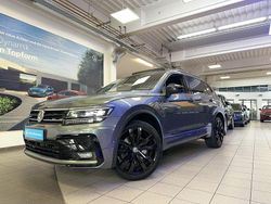 Grau Gebraucht 2021 VW Tiguan Allspace Highline SUV | 36.480 € (Etwas zu teuer)
