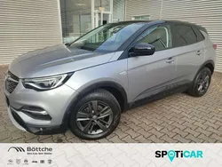 Kontrast grau/quarz silber Gebraucht 2021 Opel Grandland X Design Edition SUV | 14.940 € (Guter Preis)