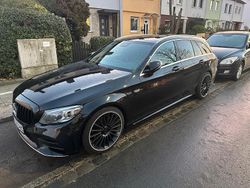 Schwarz Gebraucht 2018 Mercedes C220 AMG Kombi | 25.900 € (Teuer)