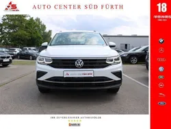 Weiß Gebraucht 2021 VW Tiguan Life SUV | 29.999 € (Teuer)