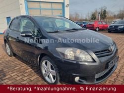 Schwarz Gebraucht 2010 Toyota Auris Club Limousine | 5.490 € (Fairer Preis)