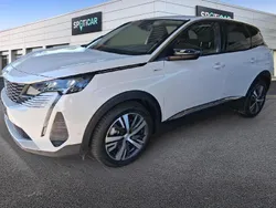 Weiß Gebraucht 2022 Peugeot 3008 Allure SUV | 22.980 € (Guter Preis)