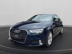 Blau Gebraucht 2018 Audi A3 Sportback Sport Limousine | 26.480 € (Teuer)
