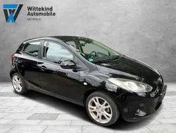Schwarz Gebraucht 2009 Mazda 2 Kleinwagen | 3.200 € (Fairer Preis)